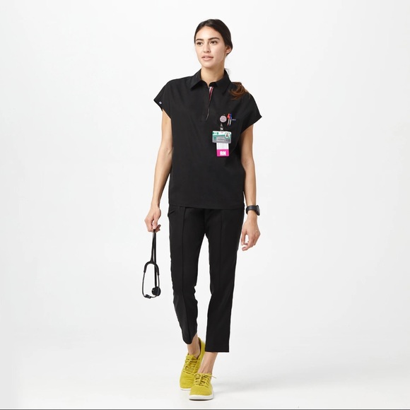 Mediclo Polo Scrub Top Capri: Collared Scrub Top - Picture 6 of 7